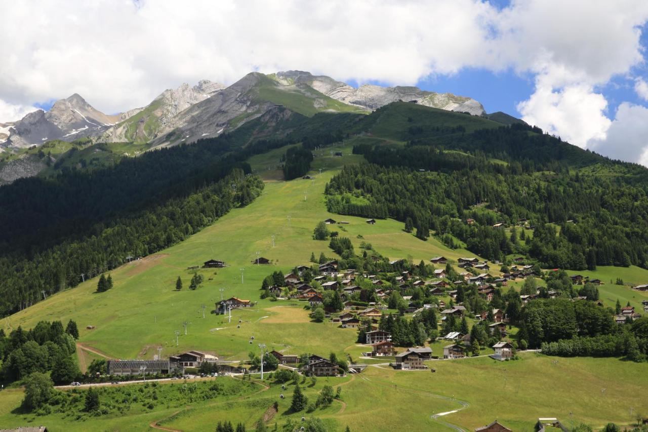 Hotel Alpen Roc La Clusaz Ngoại thất bức ảnh