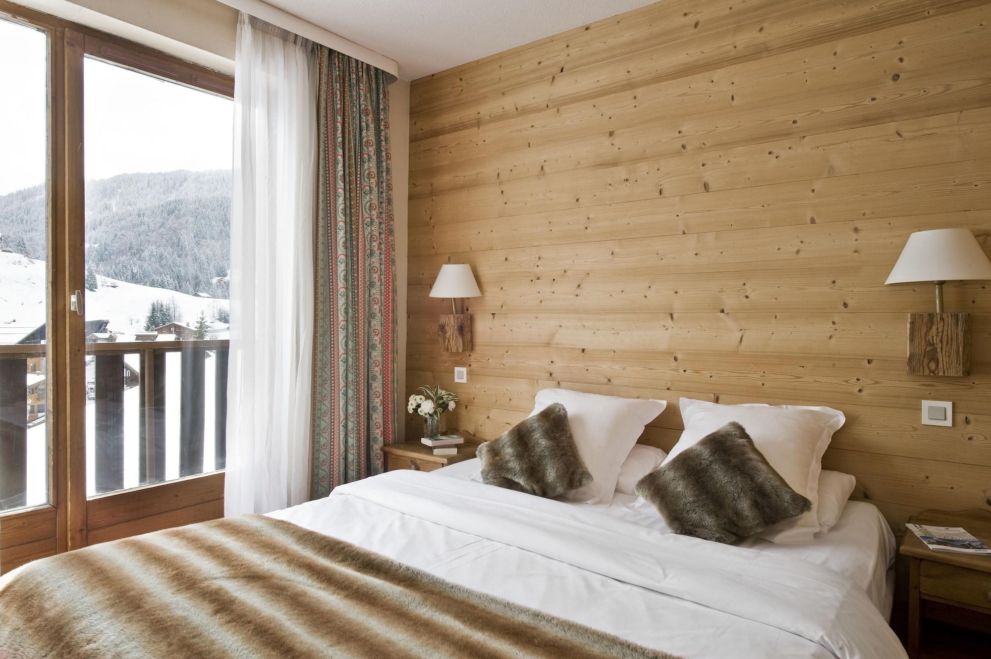Hotel Alpen Roc La Clusaz Phòng bức ảnh