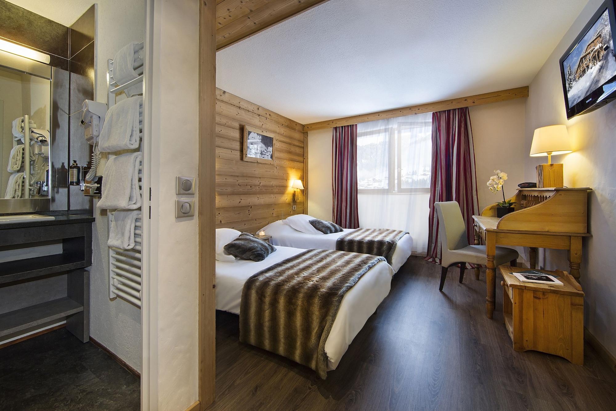 Hotel Alpen Roc La Clusaz Ngoại thất bức ảnh