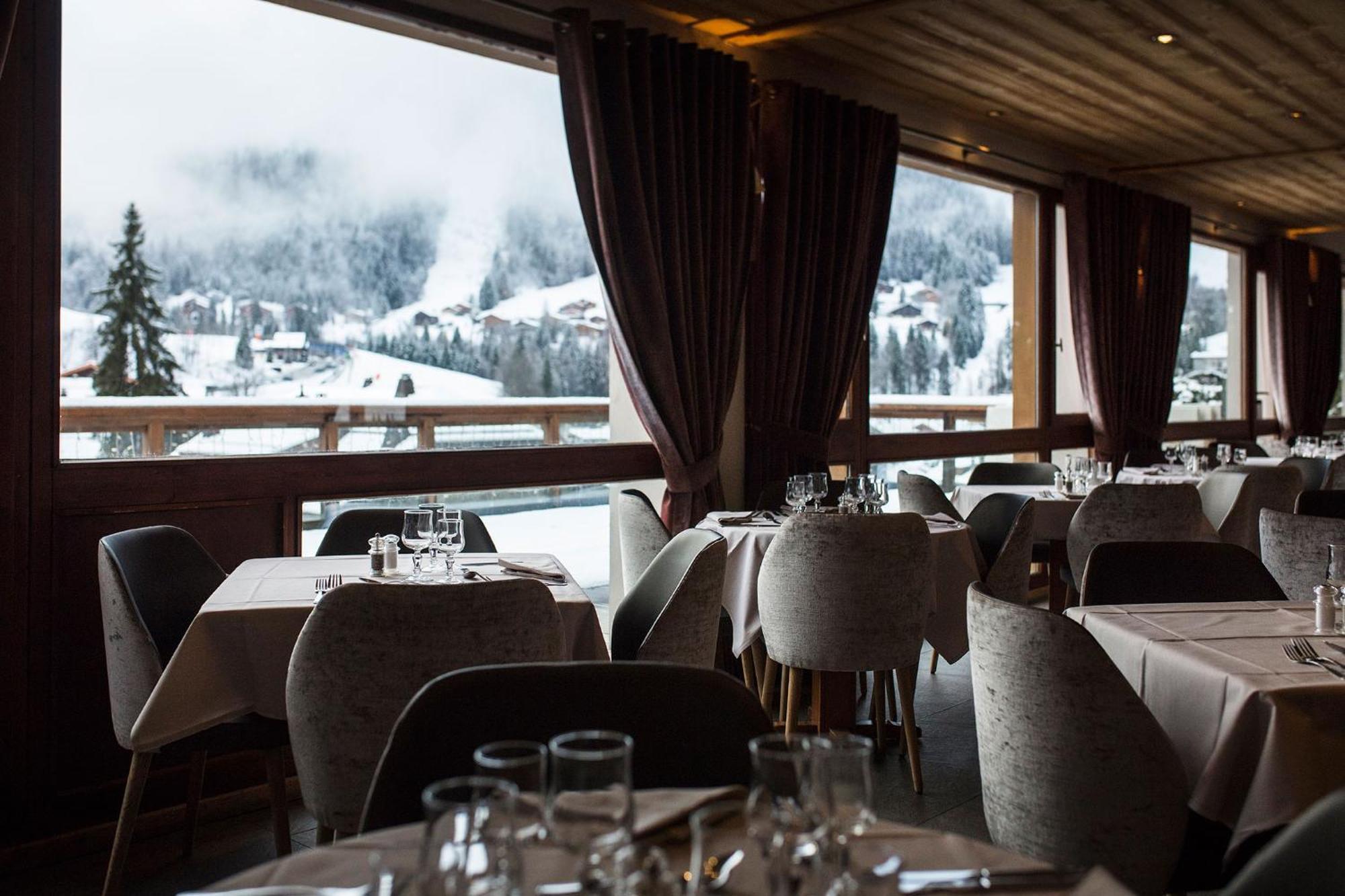 Hotel Alpen Roc La Clusaz Ngoại thất bức ảnh
