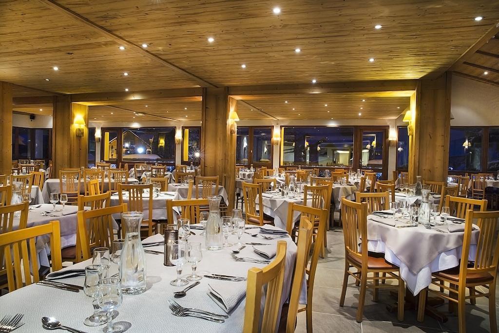 Hotel Alpen Roc La Clusaz Ngoại thất bức ảnh