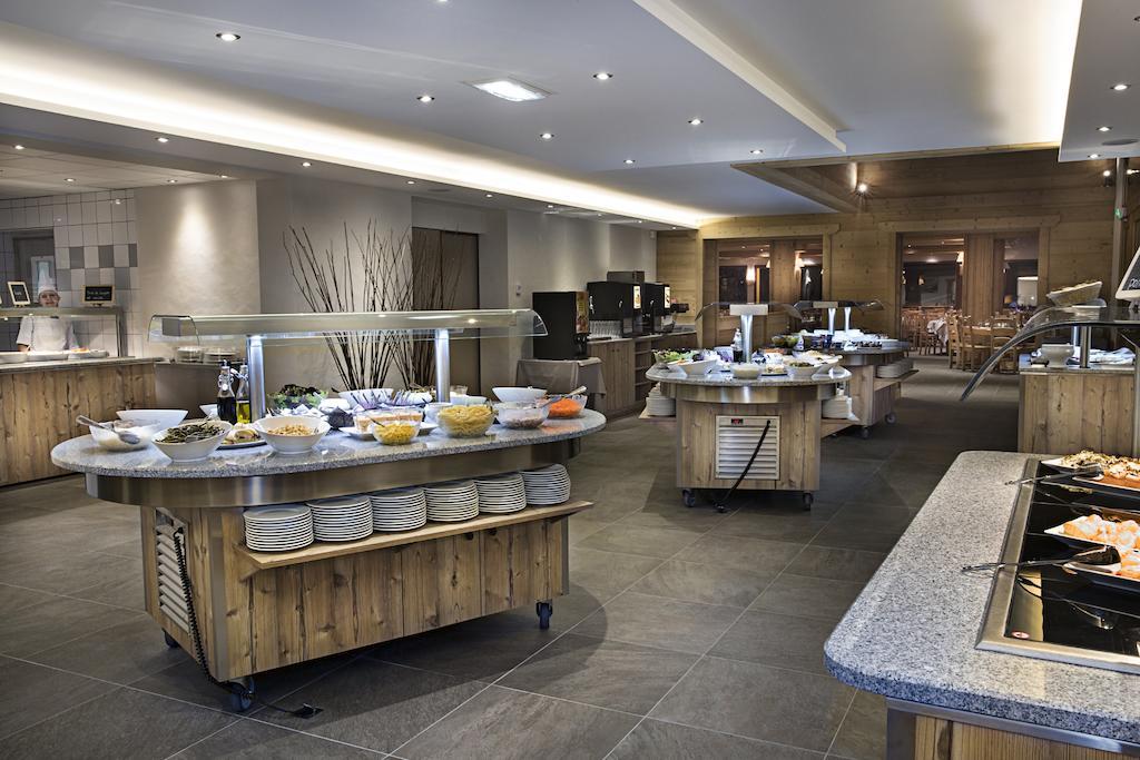 Hotel Alpen Roc La Clusaz Ngoại thất bức ảnh