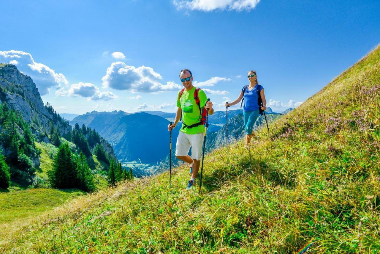 Hotel Alpen Roc La Clusaz Ngoại thất bức ảnh