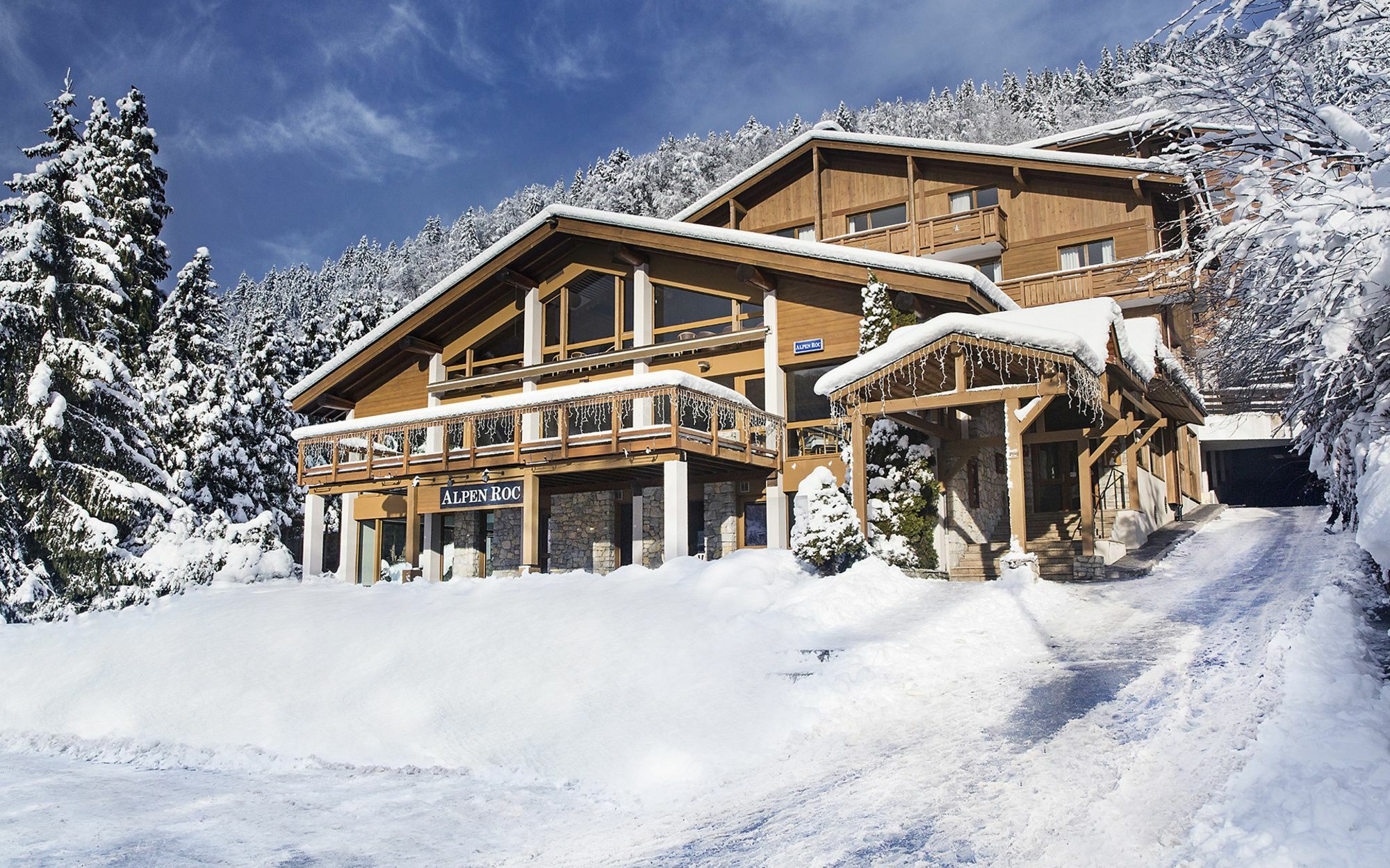 Hotel Alpen Roc La Clusaz Ngoại thất bức ảnh